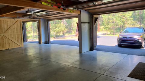 Tiny photo for 54937 Forest Lane, Bend, OR 97707 (MLS # 220224802)