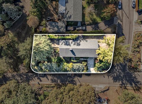 Tiny photo for 2500 Capital Avenue, Medford, OR 97504 (MLS # 220211109)