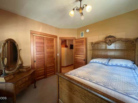 Tiny photo for 53556 Kokanee Way, La Pine, OR 97739 (MLS # 220225715)