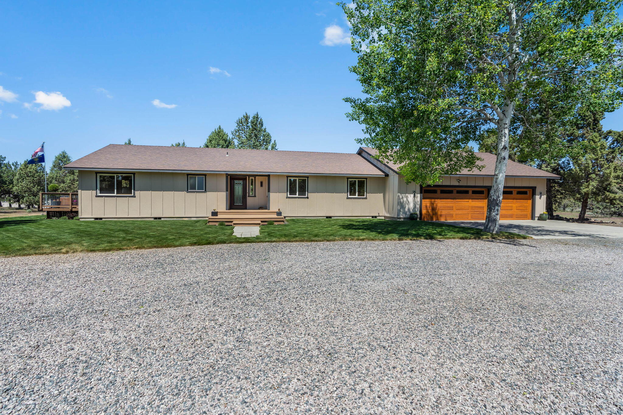 7335 NW Poplar Drive