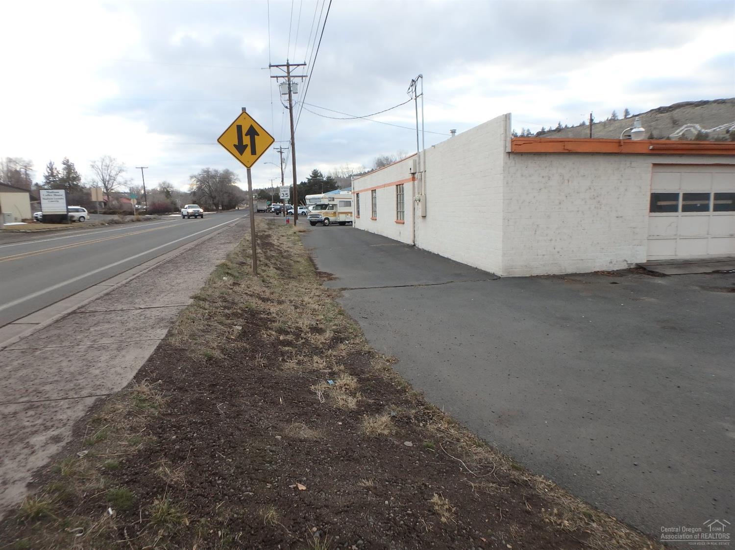 Railroad - Commercial Lease