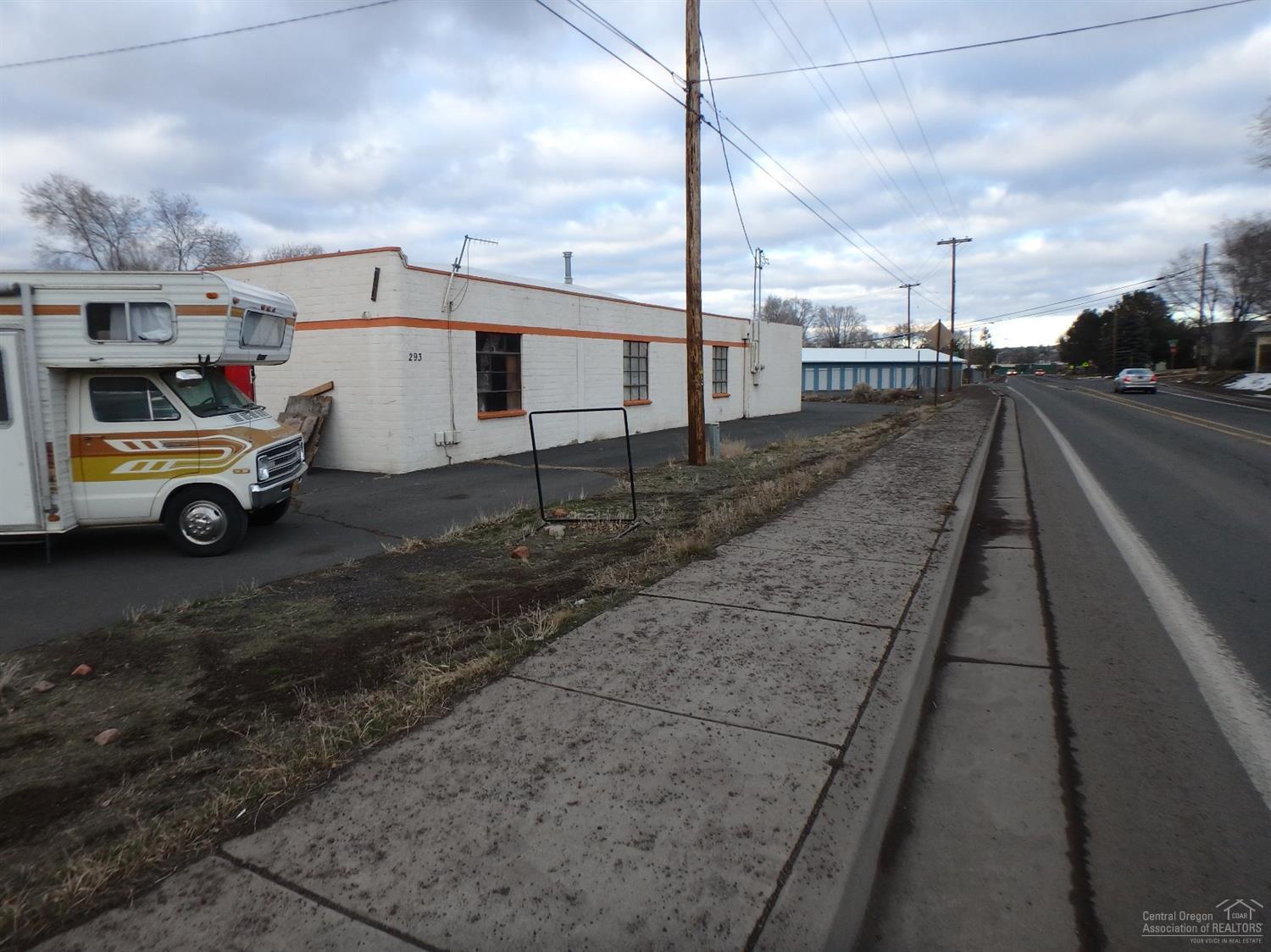 Railroad - Commercial Lease