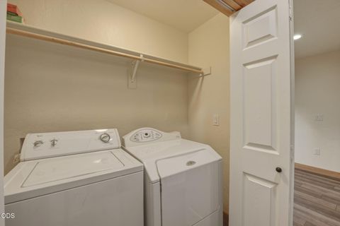Tiny photo for 14907 Snafflebit, Sisters, OR 97759 (MLS # 220225405)