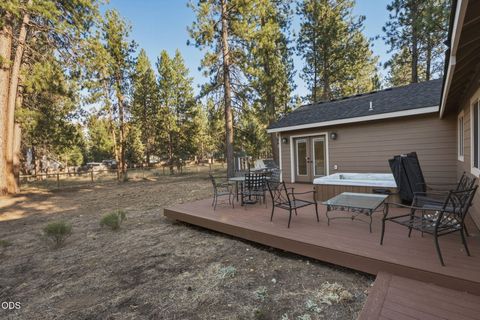 Tiny photo for 14907 Snafflebit, Sisters, OR 97759 (MLS # 220225405)