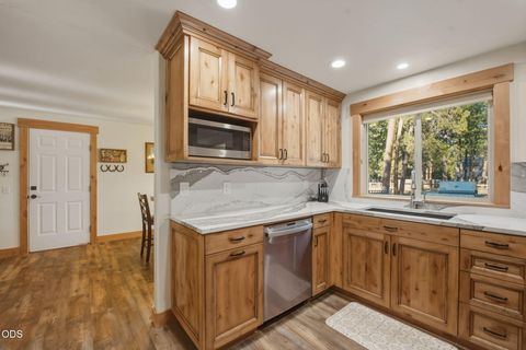 Tiny photo for 14907 Snafflebit, Sisters, OR 97759 (MLS # 220225405)