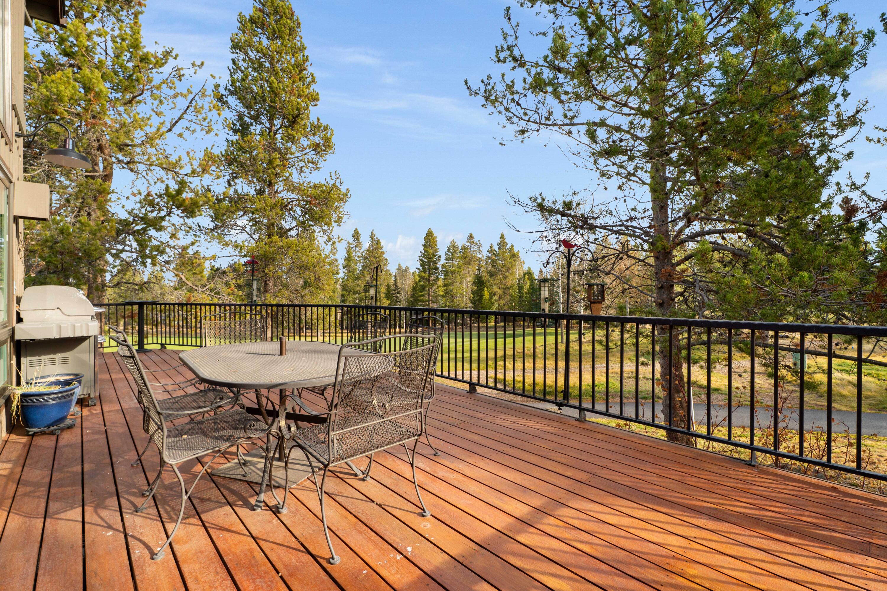 Fairway Crest Village - Residential