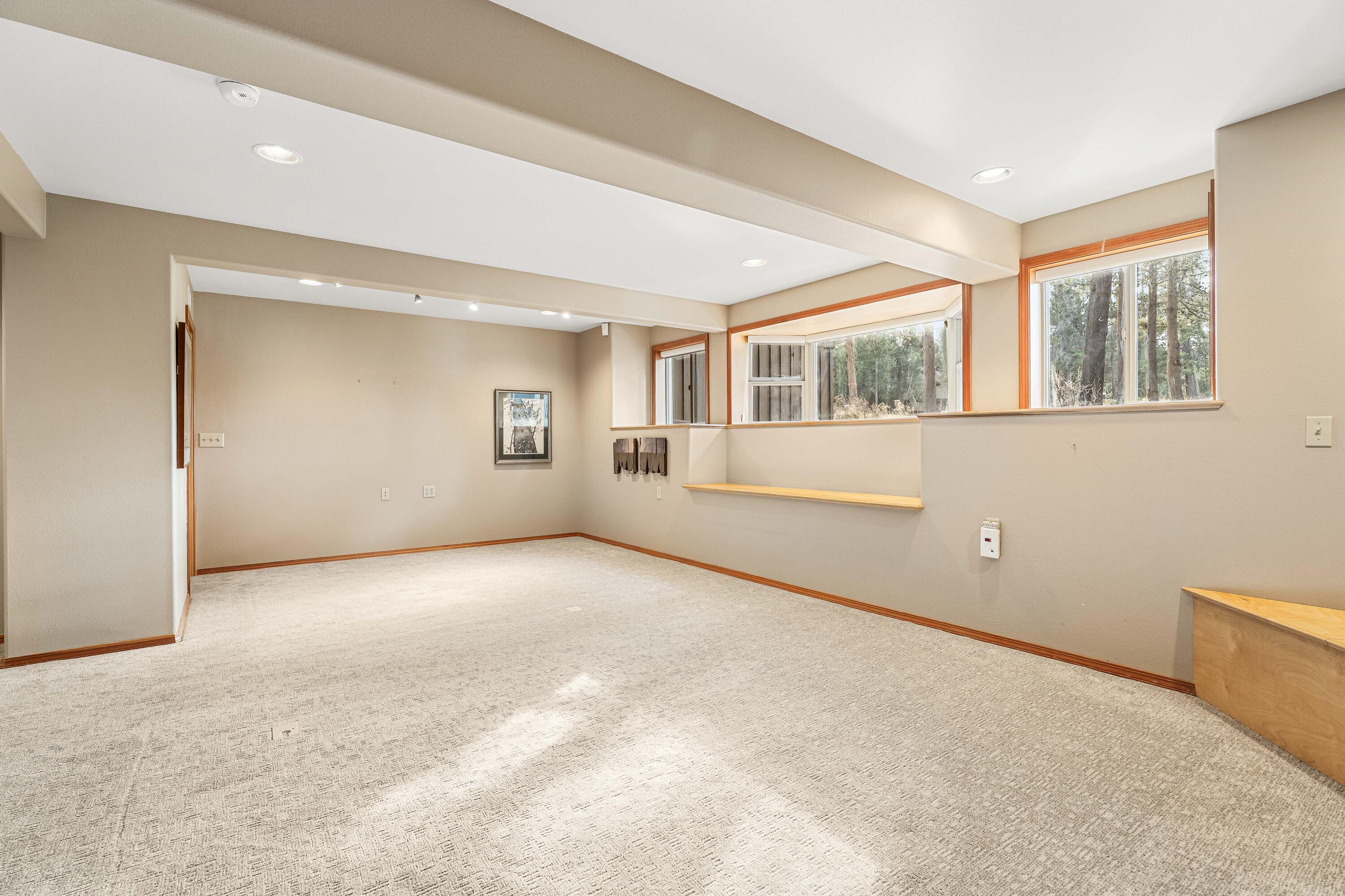 Fairway Crest Village - Residential