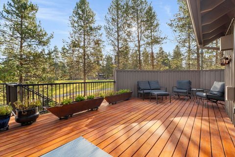 Tiny photo for 57692 Vine Maple Lane #17, Sunriver, OR 97707 (MLS # 220211986)