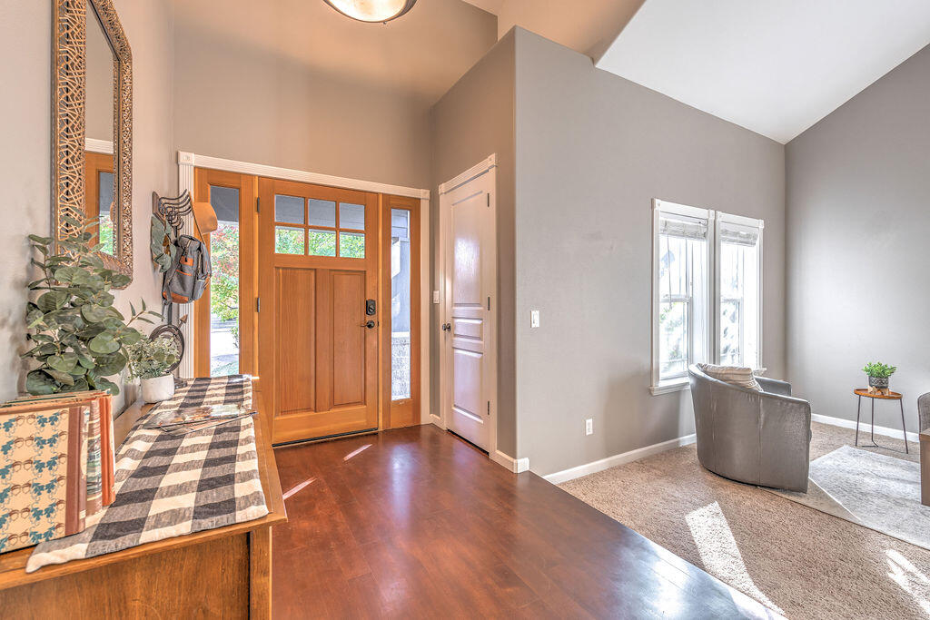 Oak Tree - Residential