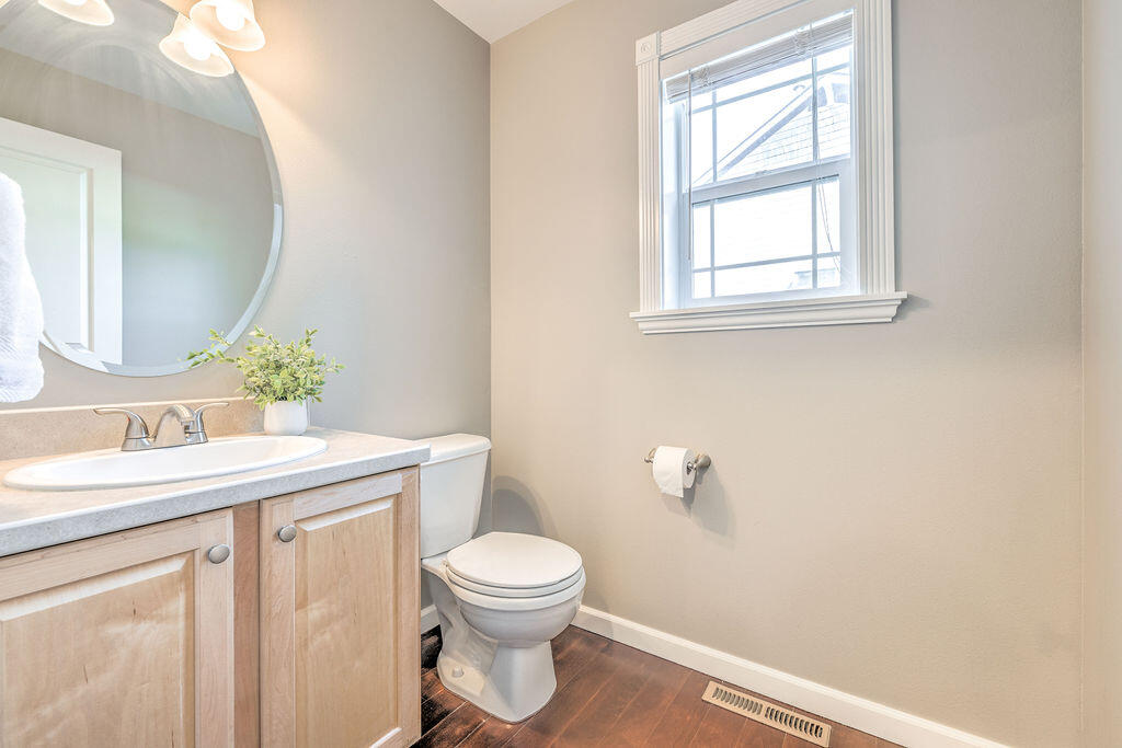 Oak Tree - Residential