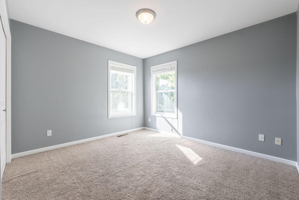 Oak Tree - Residential