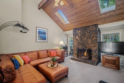 18011 Sandhill Lane Sunriver OR 97707