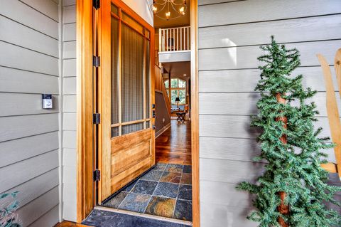 Tiny photo for 2729 NW Havre Court, Bend, OR 97703 (MLS # 220212364)