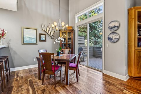 Tiny photo for 2729 NW Havre Court, Bend, OR 97703 (MLS # 220212364)