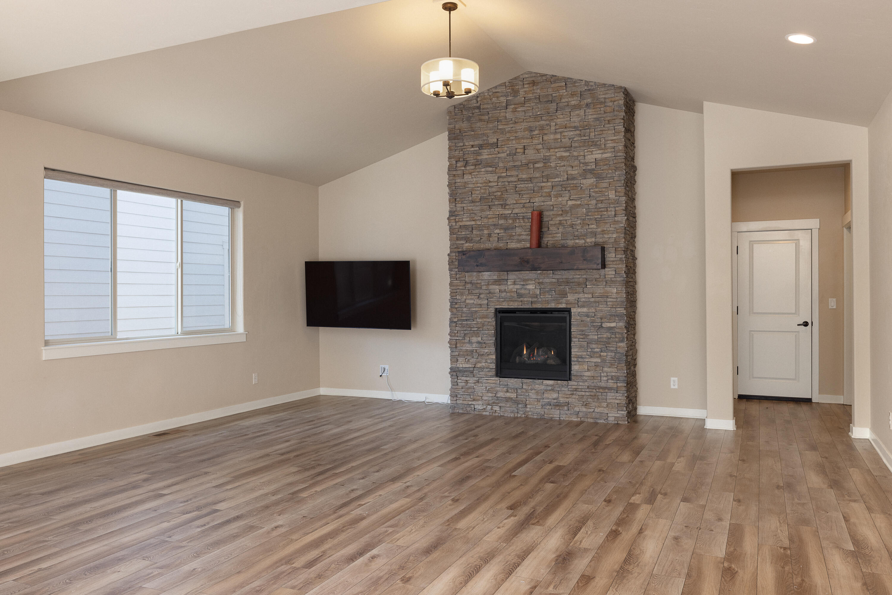 Crescent Creek - Residential