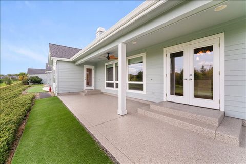 Tiny photo for 85 Morning Dove Trail, Eagle Point, OR 97524 (MLS # 220219559)