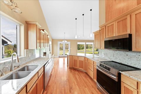 Tiny photo for 85 Morning Dove Trail, Eagle Point, OR 97524 (MLS # 220219559)