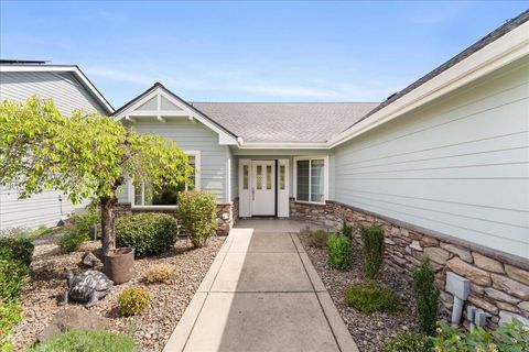 Tiny photo for 85 Morning Dove Trail, Eagle Point, OR 97524 (MLS # 220219559)