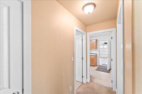 Tiny photo for 85 Morning Dove Trail, Eagle Point, OR 97524 (MLS # 220219559)