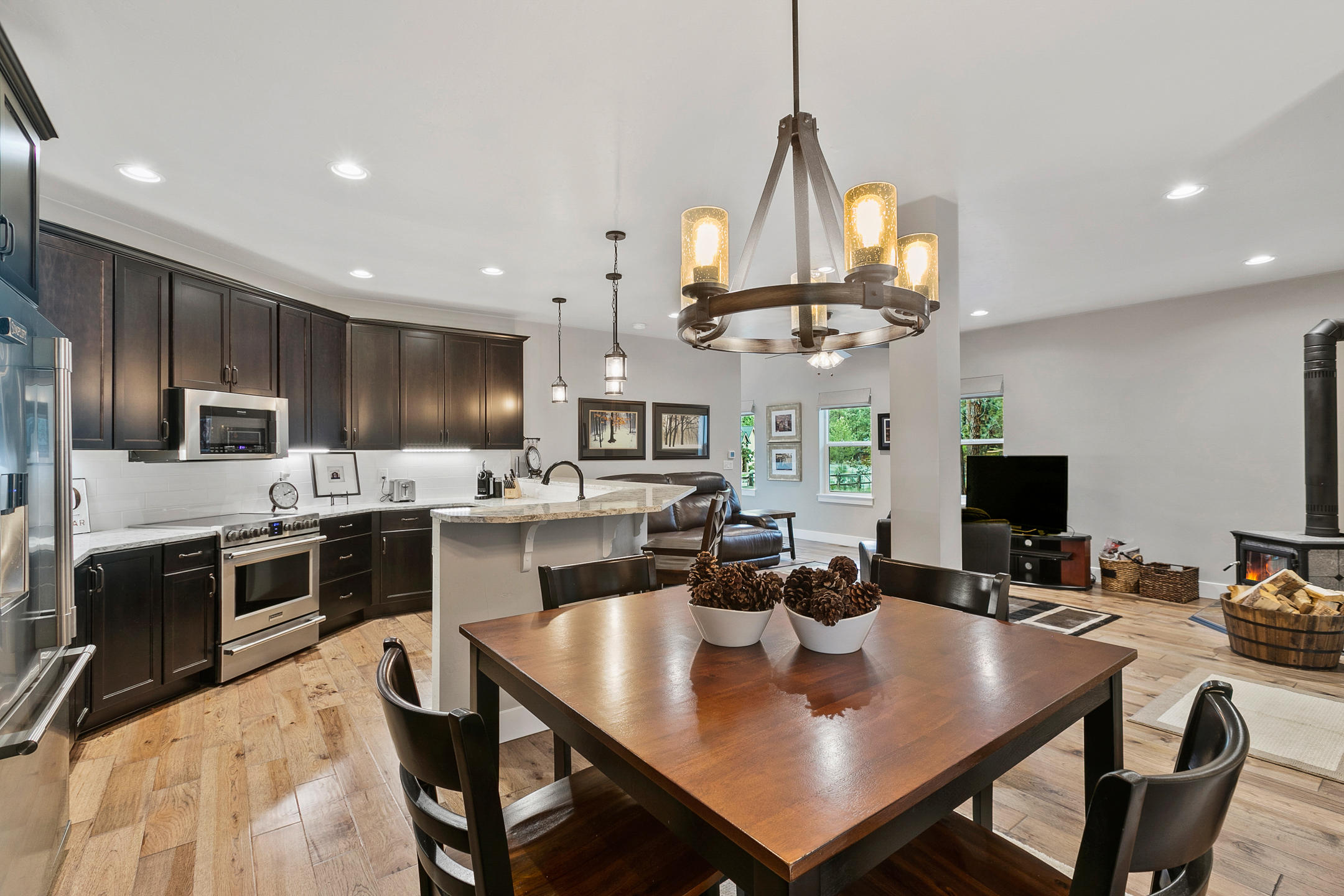 Roaring Springs - Residential