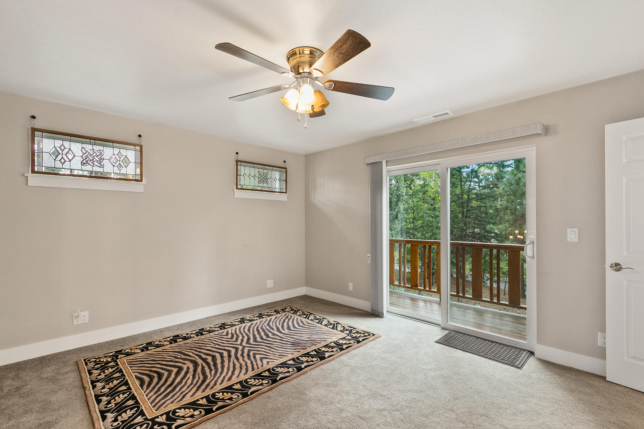 Roaring Springs - Residential