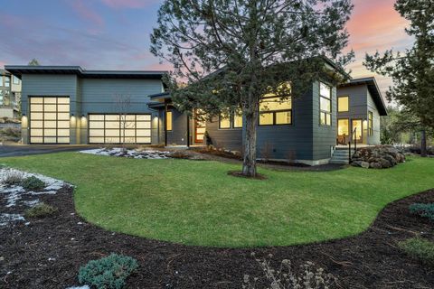 1971 NW Keenan Court Bend OR 97703