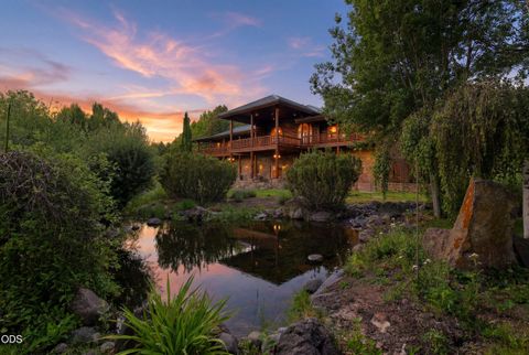 Tiny photo for 24624 Schaupp Road, Klamath Falls, OR 97603 (MLS # 220224332)