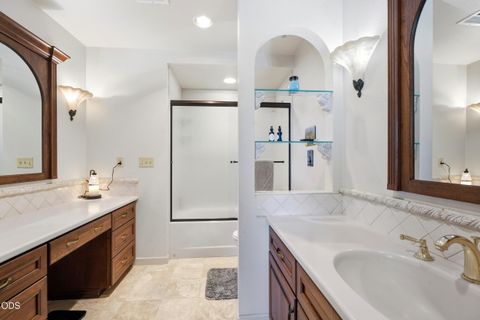 Tiny photo for 24624 Schaupp Road, Klamath Falls, OR 97603 (MLS # 220224332)