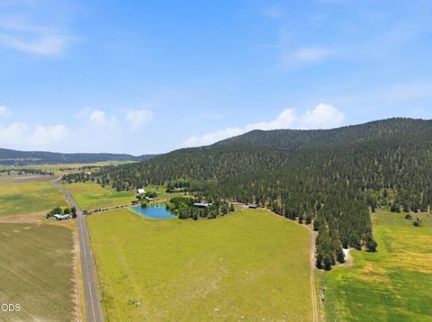 Tiny photo for 24624 Schaupp Road, Klamath Falls, OR 97603 (MLS # 220224332)