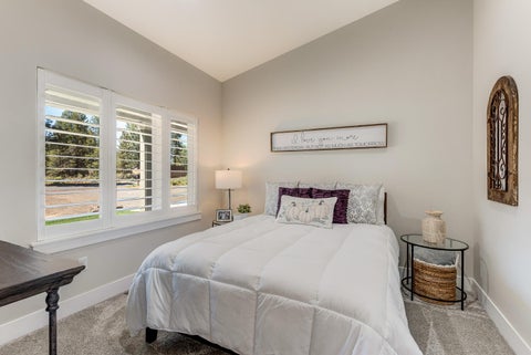Tiny photo for 53730 Otter Drive, La Pine, OR 97739 (MLS # 220222111)