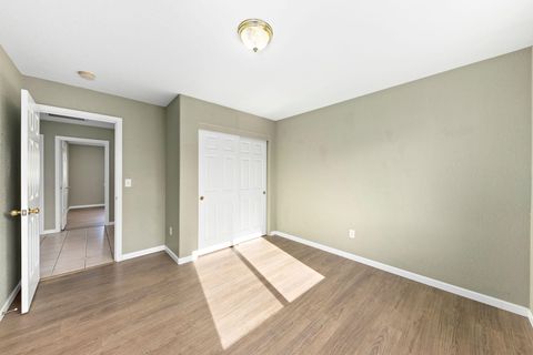 Tiny photo for 842 W 14th Street, Medford, OR 97501 (MLS # 220219470)