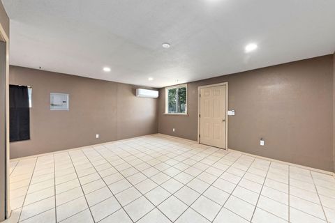 Tiny photo for 842 W 14th Street, Medford, OR 97501 (MLS # 220219470)