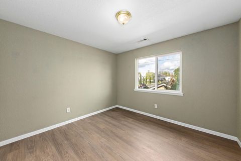 Tiny photo for 842 W 14th Street, Medford, OR 97501 (MLS # 220219470)