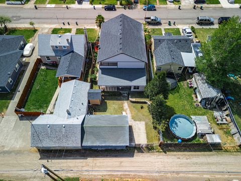 Tiny photo for 842 W 14th Street, Medford, OR 97501 (MLS # 220219470)