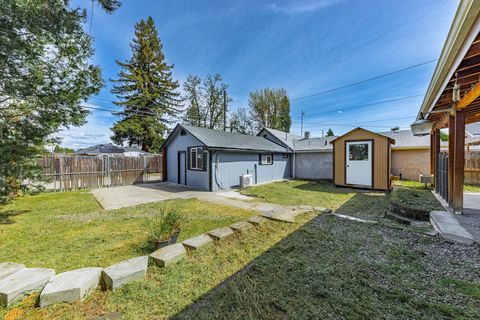 Tiny photo for 842 W 14th Street, Medford, OR 97501 (MLS # 220219470)