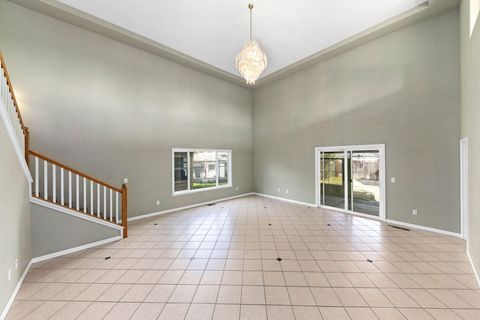 Tiny photo for 842 W 14th Street, Medford, OR 97501 (MLS # 220219470)