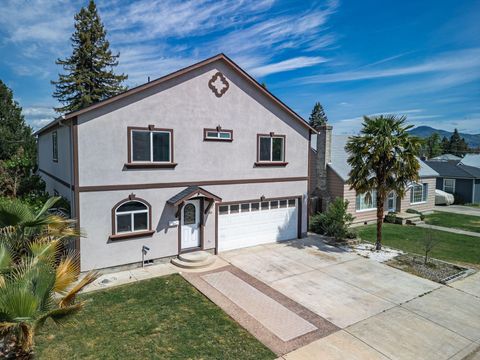 Tiny photo for 842 W 14th Street, Medford, OR 97501 (MLS # 220219470)