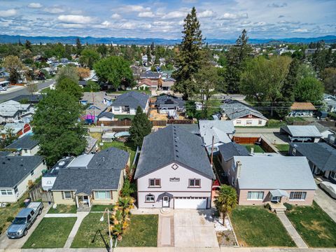 Tiny photo for 842 W 14th Street, Medford, OR 97501 (MLS # 220219470)