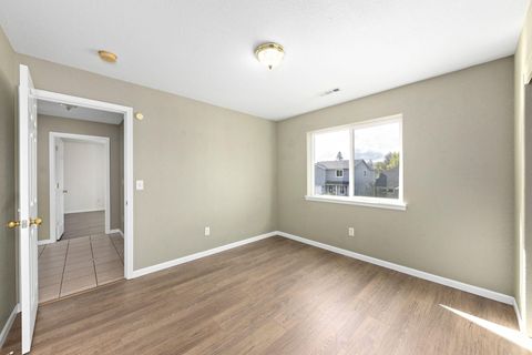 Tiny photo for 842 W 14th Street, Medford, OR 97501 (MLS # 220219470)