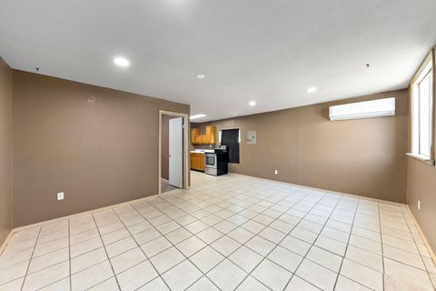 Tiny photo for 842 W 14th Street, Medford, OR 97501 (MLS # 220219470)