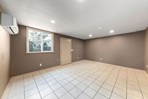 Tiny photo for 842 W 14th Street, Medford, OR 97501 (MLS # 220219470)