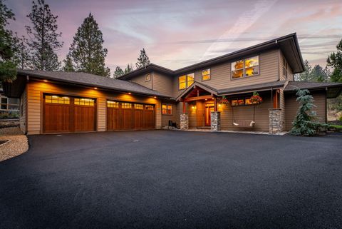 1823 NW Remarkable Drive Bend OR 97703