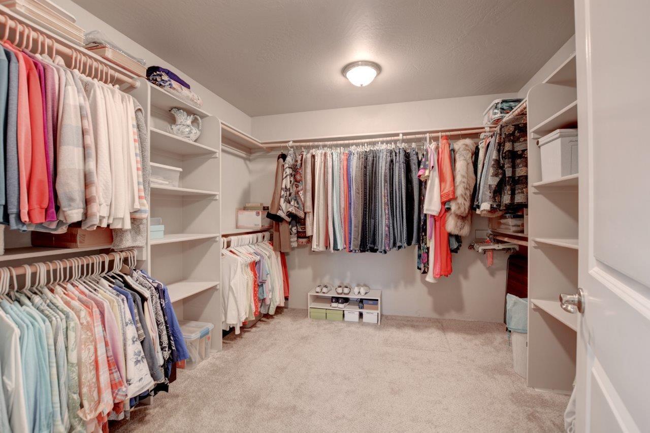 Mt Pitt Meadows - Residential