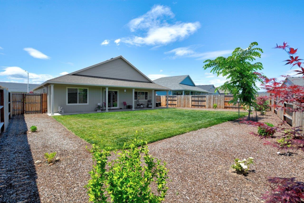 Mt Pitt Meadows - Residential