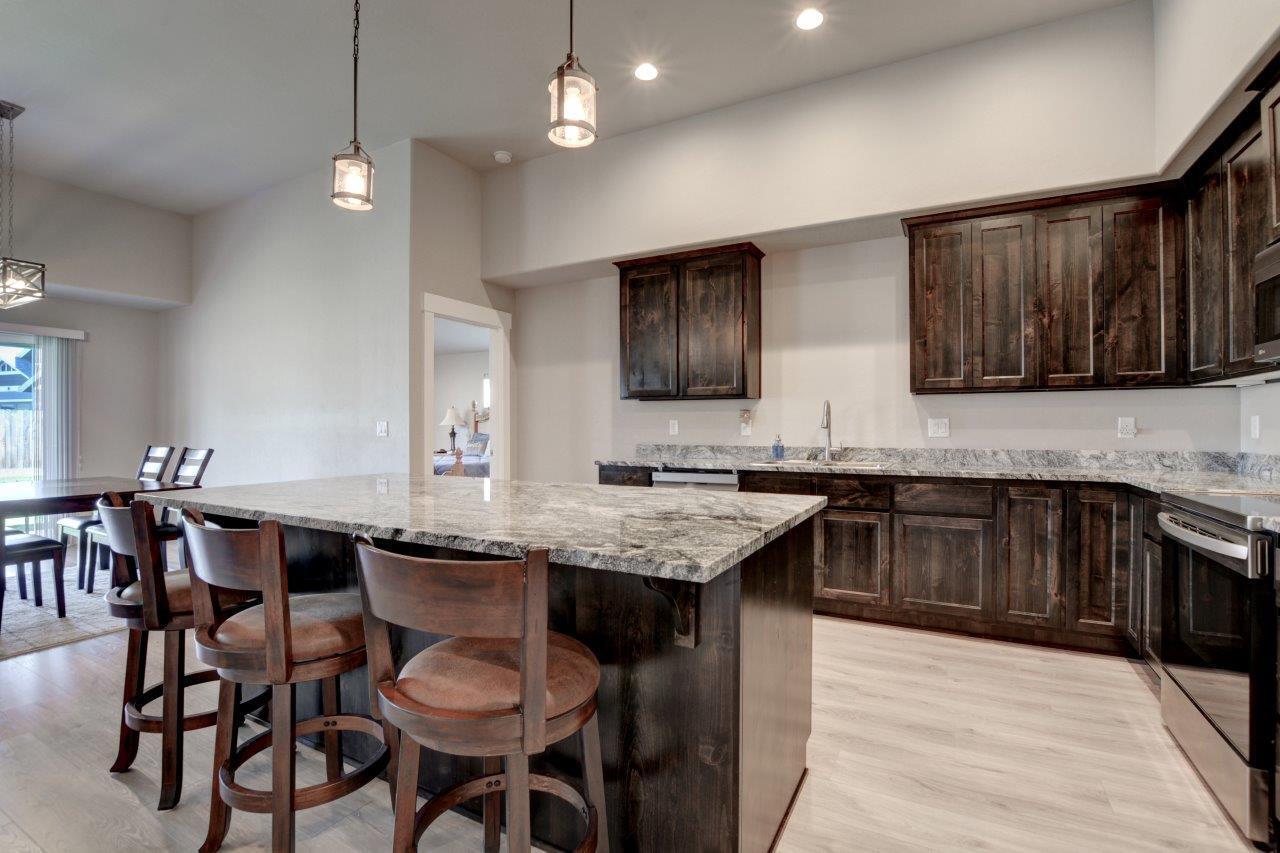 Mt Pitt Meadows - Residential