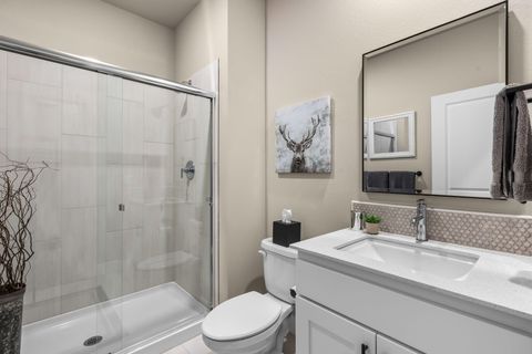 Tiny photo for 19318 SW Marshmallow Place, Bend, OR 97702 (MLS # 220215205)