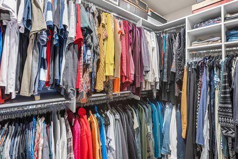 Tiny photo for 19318 SW Marshmallow Place, Bend, OR 97702 (MLS # 220215205)