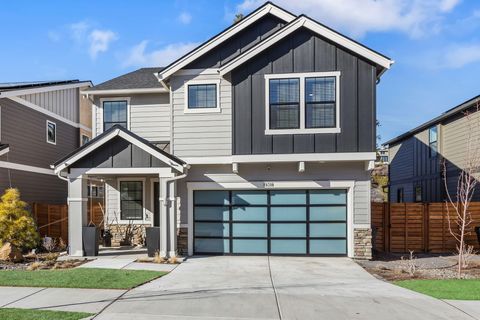 Tiny photo for 19318 SW Marshmallow Place, Bend, OR 97702 (MLS # 220215205)