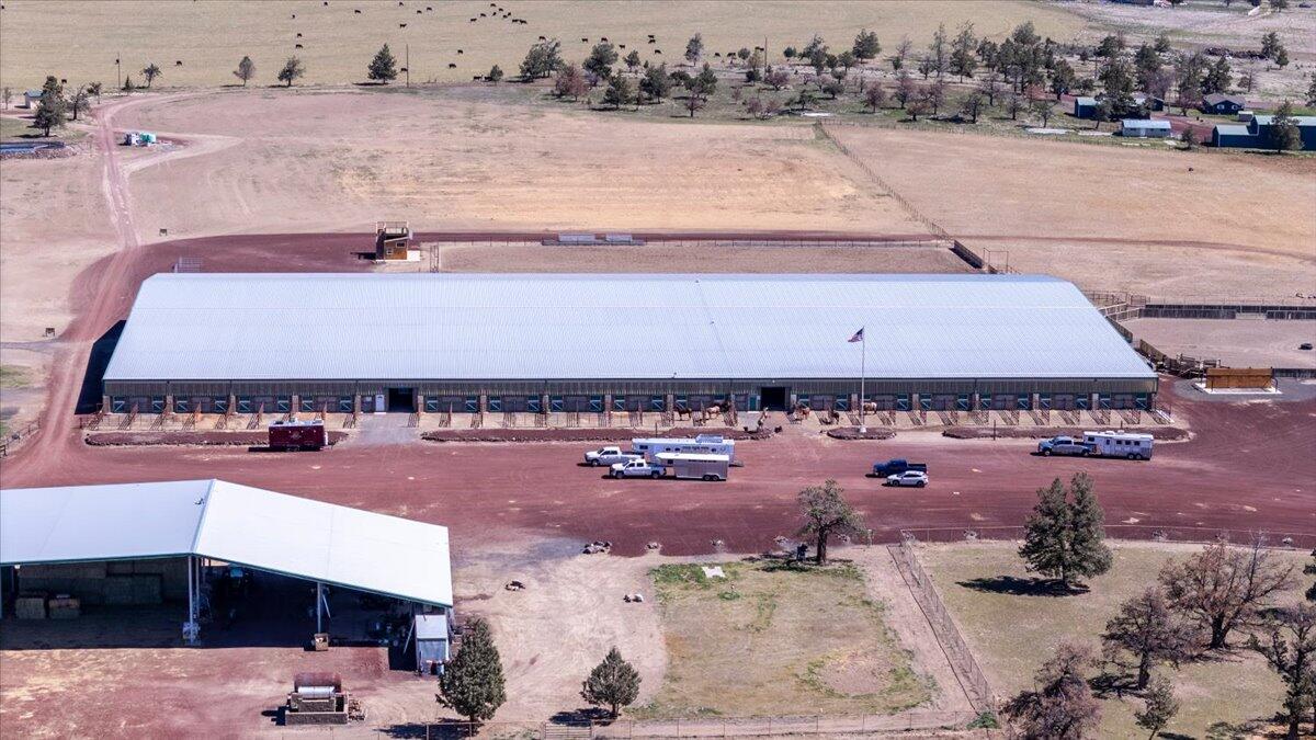 11997 SW Cornett Loop