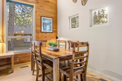 Tiny photo for 57532 Tamarack Lane #10, Sunriver, OR 97707 (MLS # 220214856)